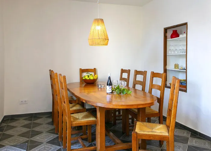 Peral By Interhome *